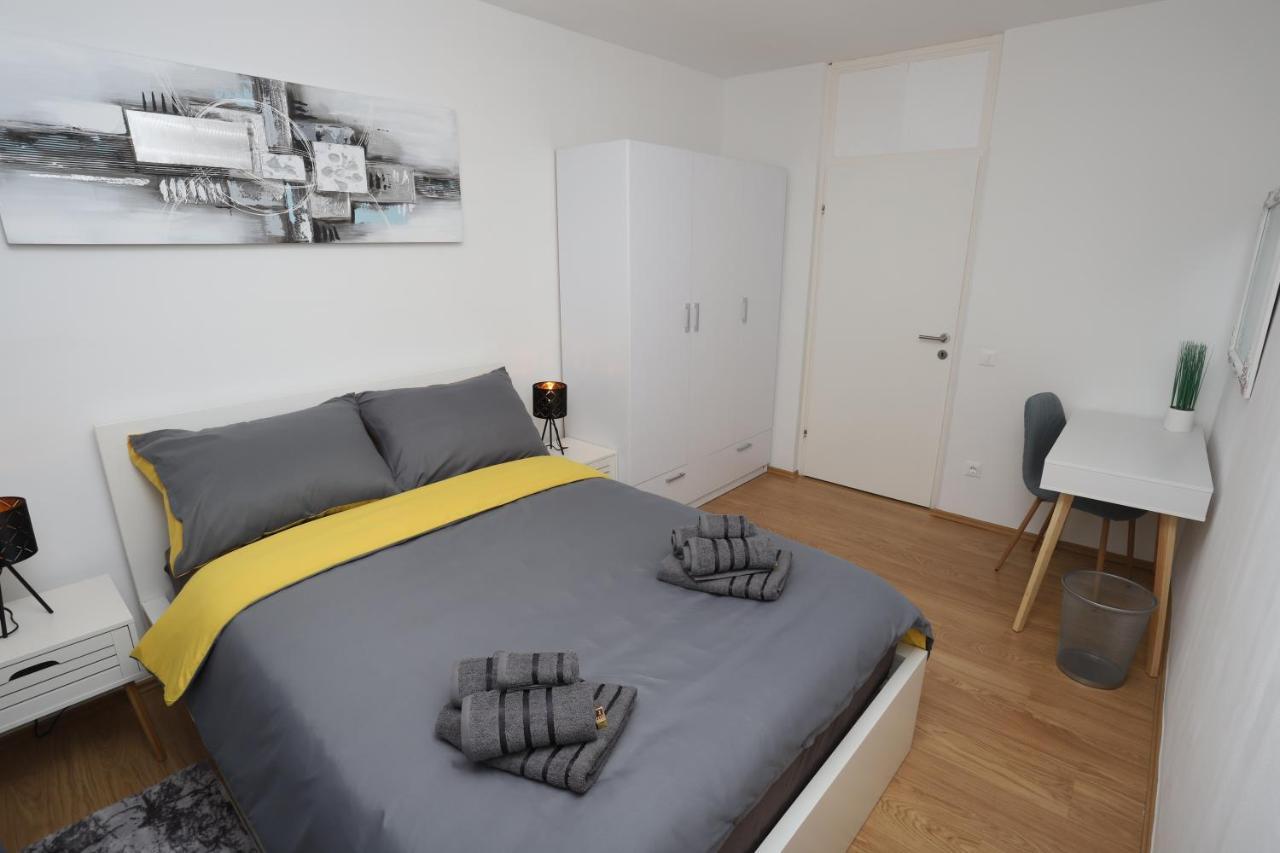 פורץ Apartman Perla Deluxe מראה חיצוני תמונה